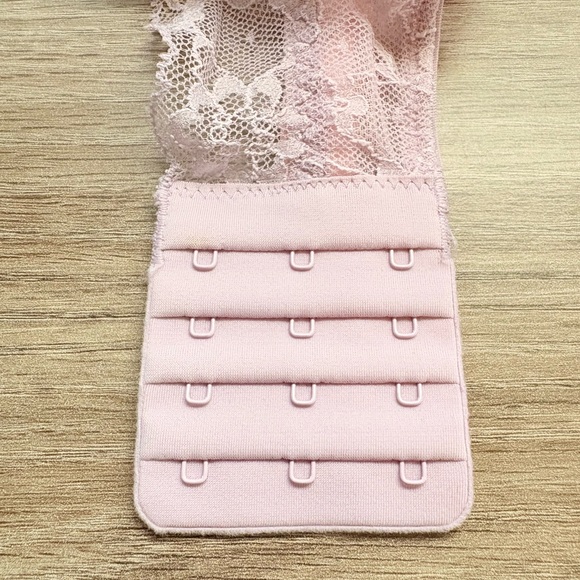 Victoria's Secret Light Lavender Lace Bralette - Picture 2 of 5